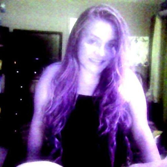 Meet your Posher, Destany - Picture 1 of 1